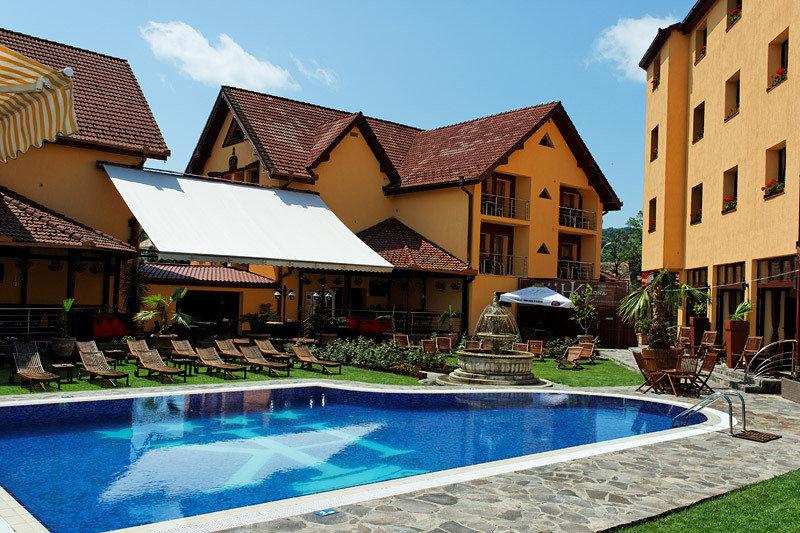 Hotel Korona Sighișoara Zewnętrze zdjęcie